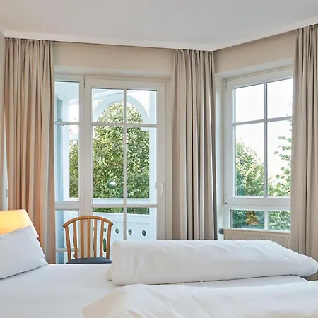 Apartment 615, Seepark